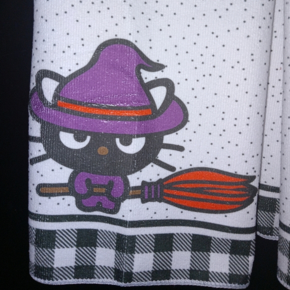 Adorable Chococat and Hello Kitty Kitchen Hand Towels for Halloween🦇!- BNWT! - Picture 3 of 4